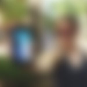 Women Shows iPhone